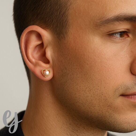 Pink Freshwater Pearl Stud Earrings in 18k Gold Plated Heart Setting - Picture 1 of 8